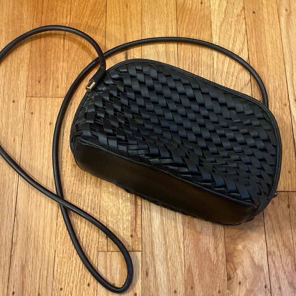Kimchi blue woven crossbody bag